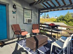 Studio with covered deck and Birch Bay View - Image 2