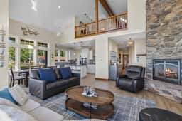Exclusive Birch Bay Waterfront with Private Beach - Image 3
