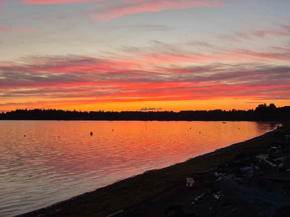 Exclusive Birch Bay Waterfront with Private Beach - Image 4